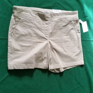 PLUS WESTBOUND WOMAN'S SHORTS 14W NWT